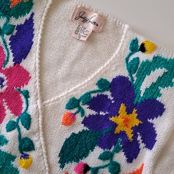 Vintage Jaclyn Smith Sweater - Picture 2 of 9